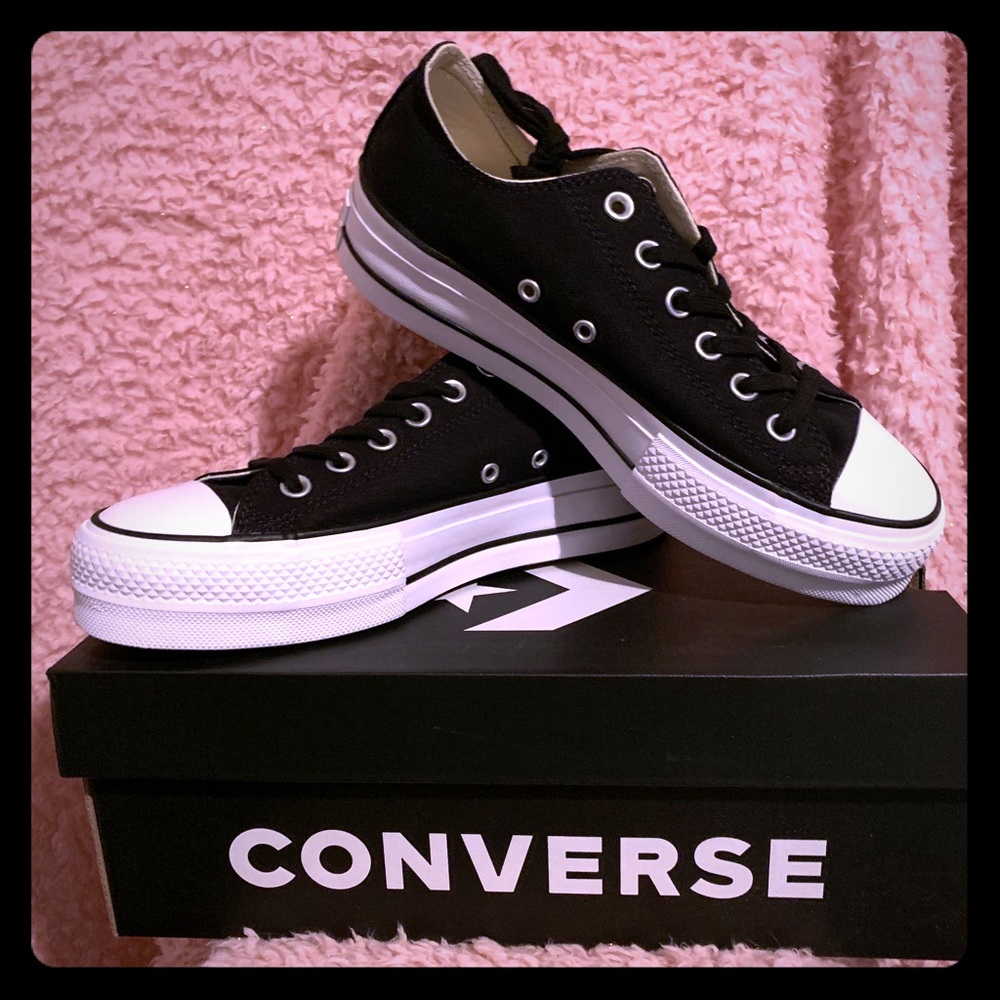**BRAND NEW IN BOX** Black Platform Converse